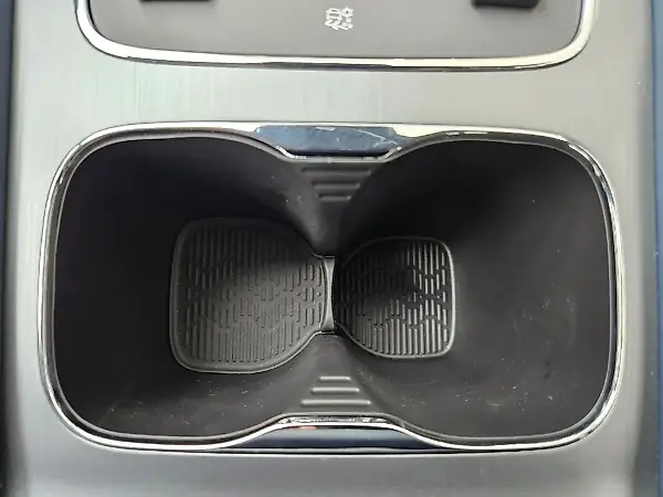 BYD Yuan Plus - Imagem 9