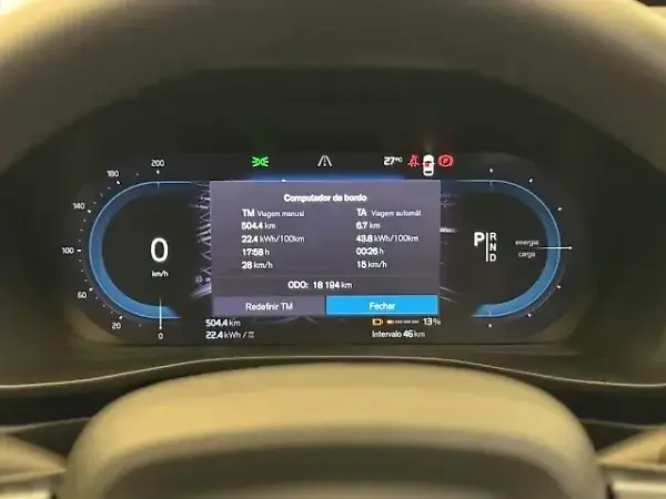 Volvo XC40 Recharge - Imagem 9
