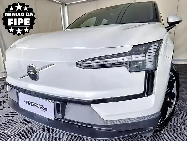 Volvo EX30 - Imagem 1