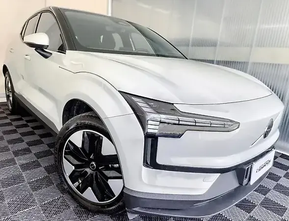 Volvo EX30 - Imagem 4