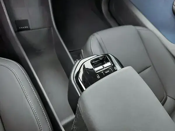 Volvo EX30 - Imagem 11