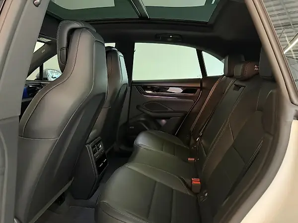 Porsche Macan - Imagem 19