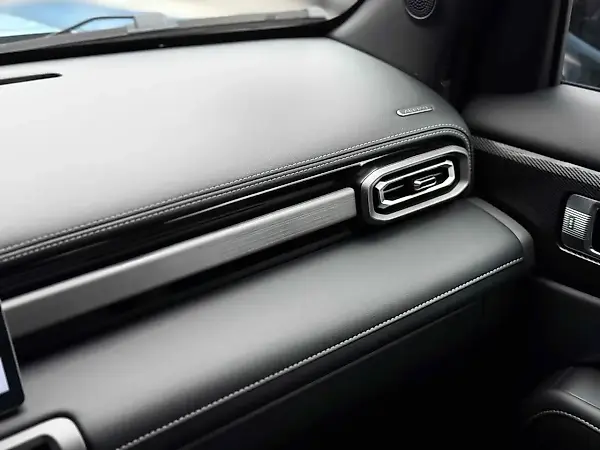 Chevrolet Spark Euv - Imagem 12