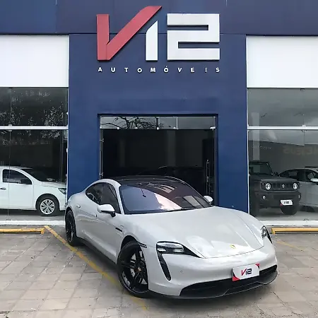 Porsche Taycan - Imagem 1