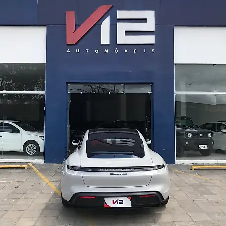 Porsche Taycan - Imagem 3