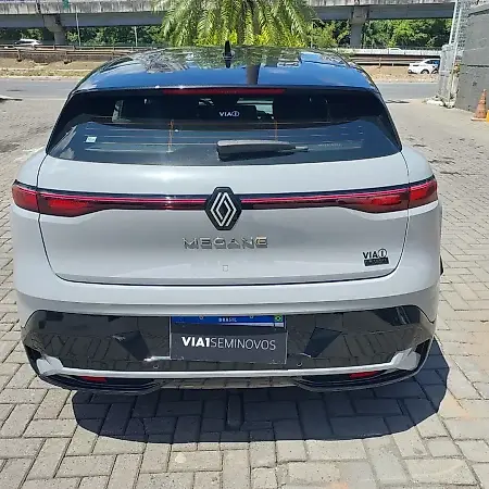 Renault Megane E-tech Electric - Imagem 16