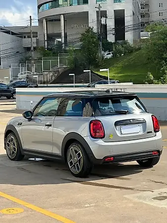 Mini Cooper SE - Imagem 4