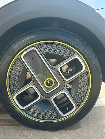 Mini Cooper SE - Imagem 7