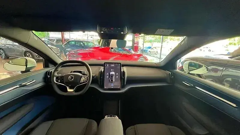 Volvo EX30 - Imagem 4
