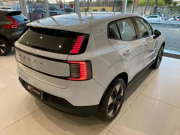 Volvo EX30 - Imagem 4