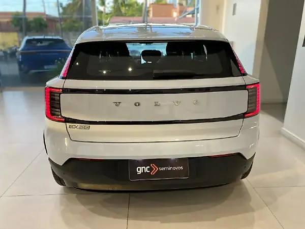 Volvo EX30 - Imagem 5