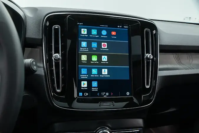 Volvo XC40 Recharge - Imagem 13
