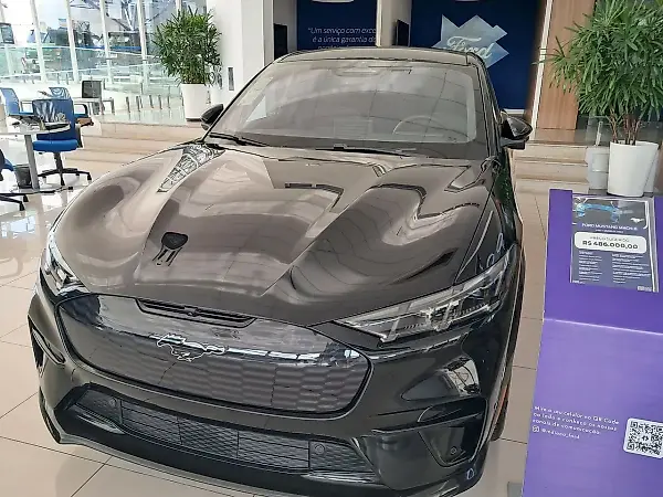 Ford Mustang Mach-e - Imagem 2