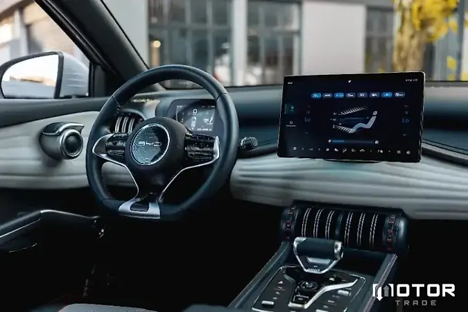 BYD Yuan Plus - Imagem 10