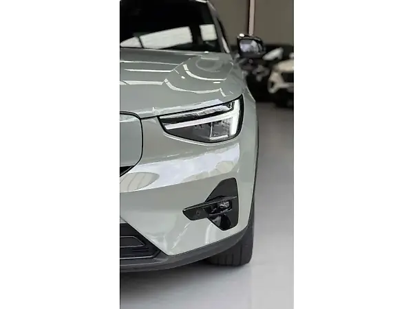 Volvo C40 Recharge - Imagem 4