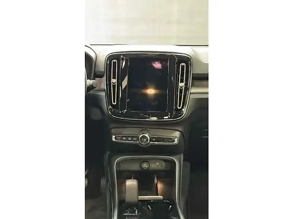 Volvo C40 Recharge - Imagem 12