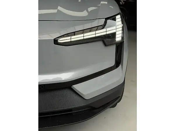 Volvo EX30 - Imagem 4