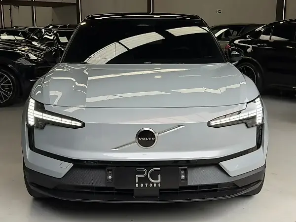 Volvo EX30 - Imagem 2