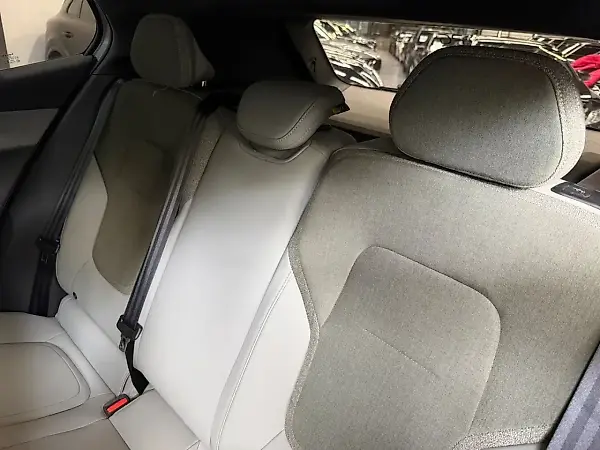 Volvo EX30 - Imagem 11