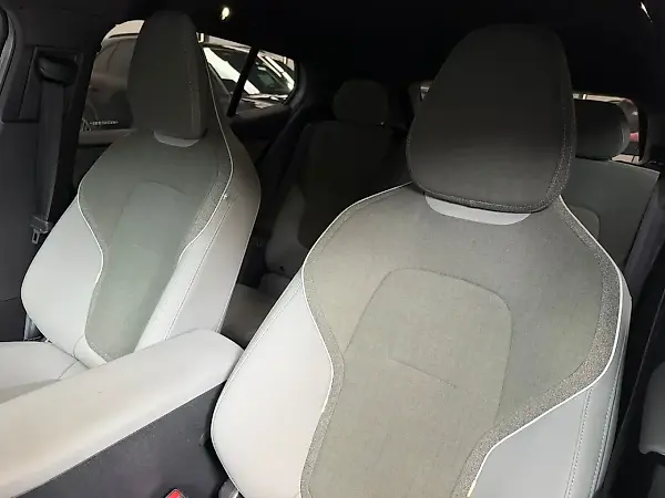 Volvo EX30 - Imagem 10