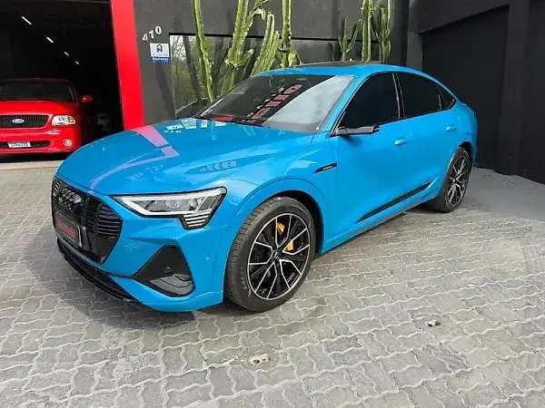 Audi E-tron Sportback - Imagem 1