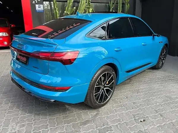 Audi E-tron Sportback - Imagem 4
