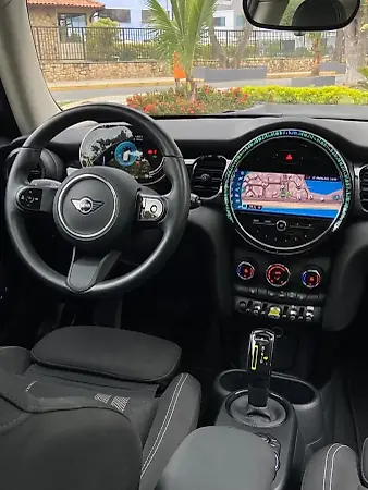 Mini Cooper SE - Imagem 6