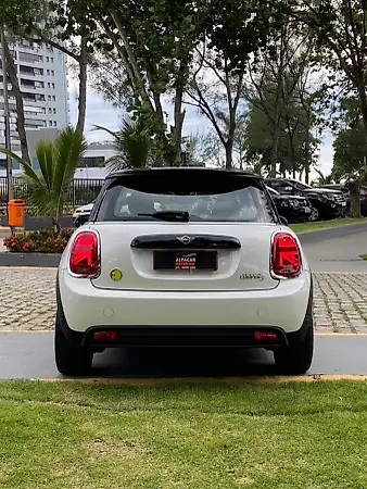 Mini Cooper SE - Imagem 8