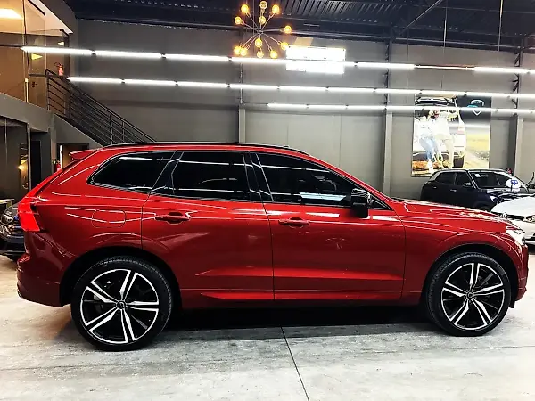 Volvo Xc60 Recharge Plug-in Hybrid - Imagem 11