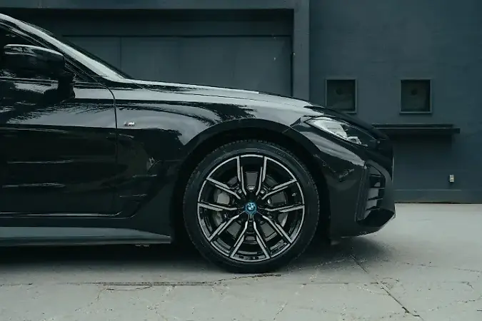 BMW I4 Edrive35 - Imagem 5