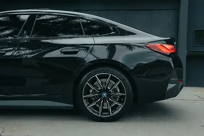 BMW I4 Edrive35 - Imagem 7