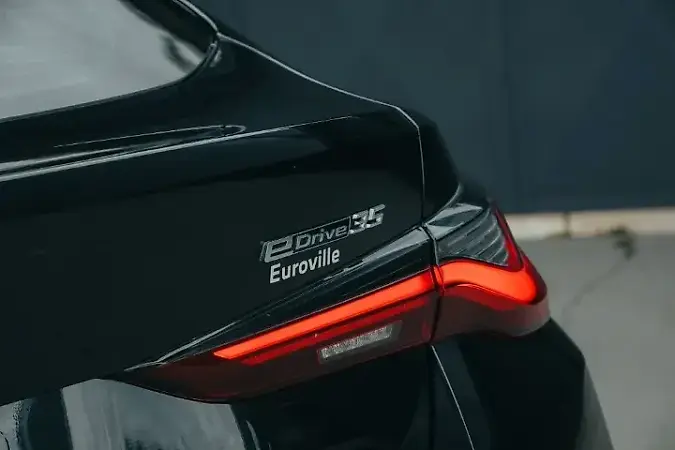 BMW I4 Edrive35 - Imagem 13