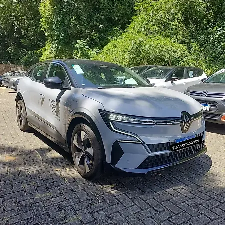 Renault Megane E-tech Electric - Imagem 2
