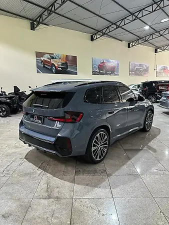 BMW IX1 - Imagem 6
