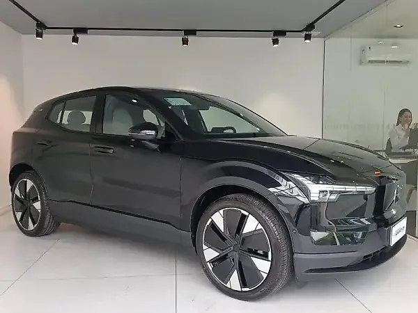 Volvo EX30 - Imagem 4