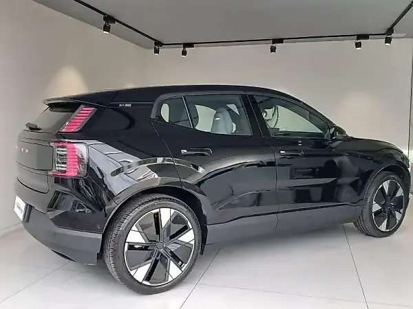 Volvo EX30 - Imagem 8