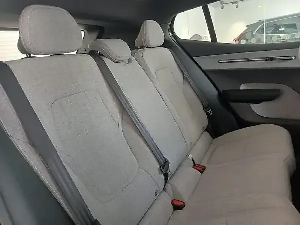 Volvo EX30 - Imagem 15
