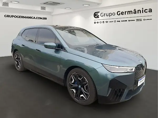 BMW Ix - Imagem 1