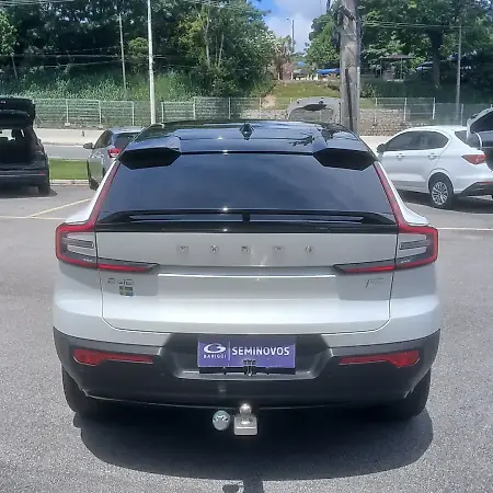 Volvo C40 Recharge - Imagem 6