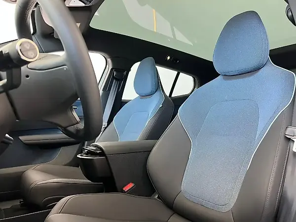 Volvo EX30 - Imagem 4