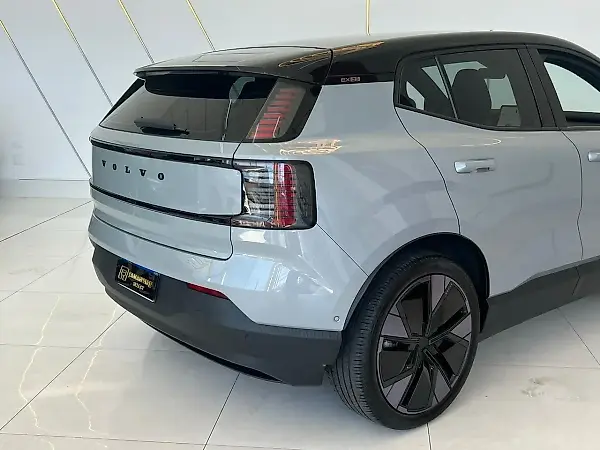 Volvo EX30 - Imagem 19