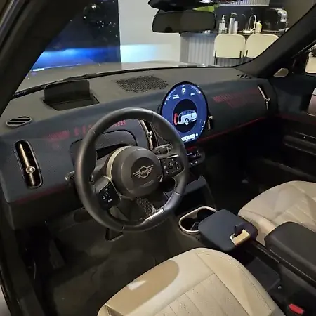 Mini Countryman SE All4 - Imagem 11