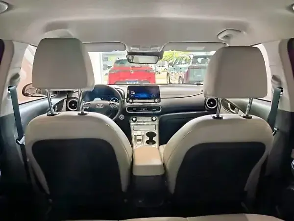 Hyundai Kona Electric - Imagem 8