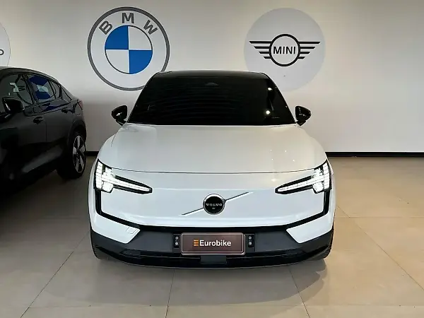 Volvo EX30 - Imagem 2