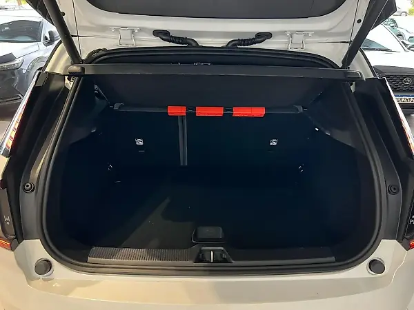 Volvo EX30 - Imagem 13