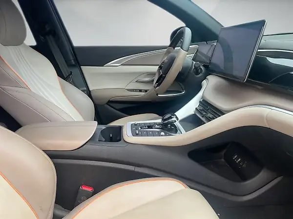 BYD Song Pro Dm-i Plug-in Hybrid - Imagem 15