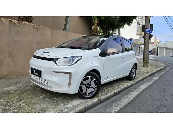 JAC E-JS1 - Imagem 1