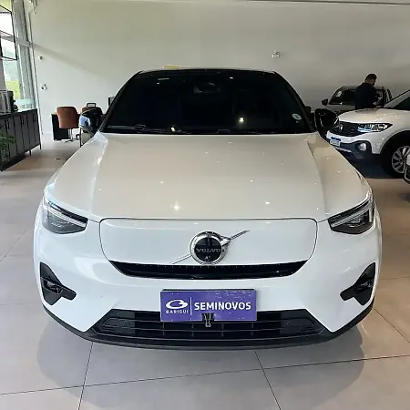 Volvo C40 Recharge - Imagem 11