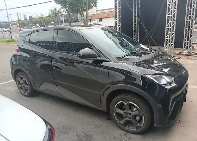BYD Dolphin Mini - Imagem 1