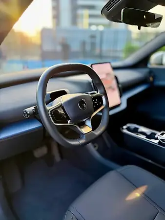 Volvo EX30 - Imagem 3